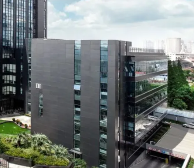 基建项目施工设备租赁方案：高唐达成建筑机械有限公司实践